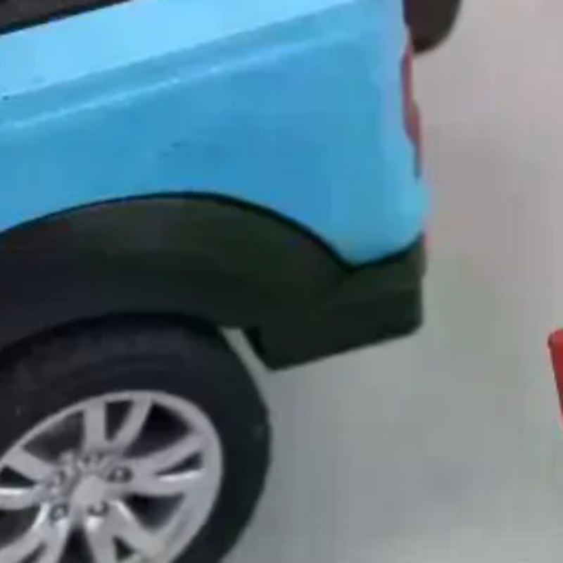 Car Lift - 1/64 Ölçekli Araba Kaldırma Kriko Modeli